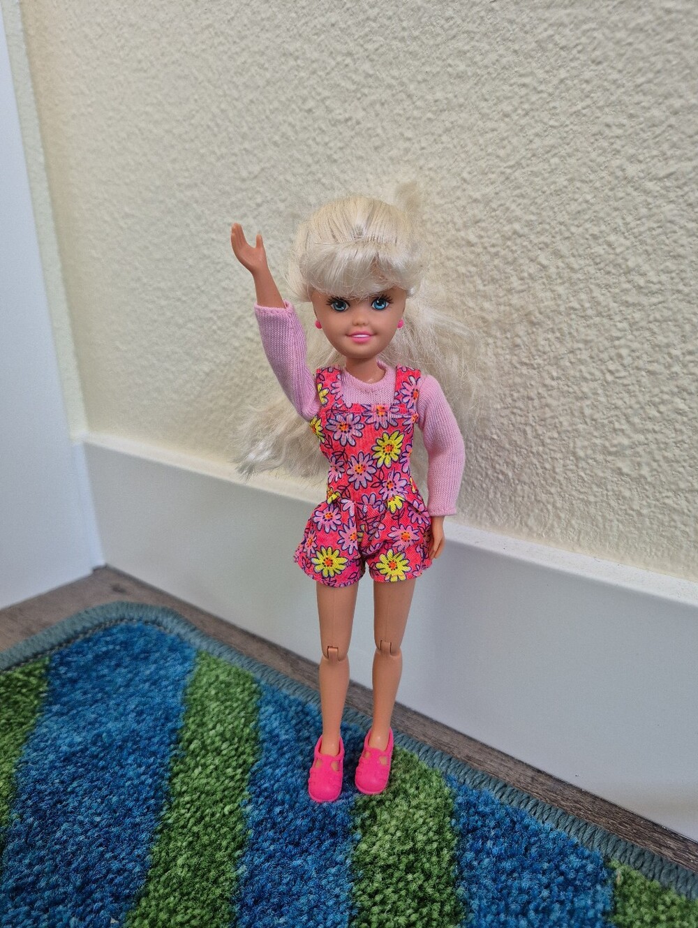 1991 Barbie Bicyclin' Stacie Doll